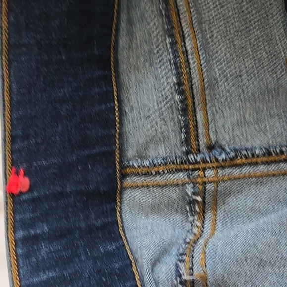 SPANX Distressed Ankle Skinny Jeans Medium Wash size Large - Picture 9 of 10